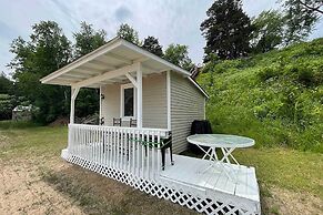 Waterfront Lake Huron Getaway: Private Beach!