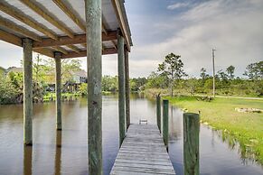 Bay St Louis Houseboat 6 Mi to Old Town & Beach!