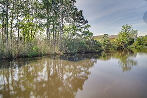 Bay St Louis Houseboat 6 Mi to Old Town & Beach!