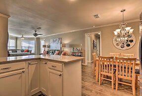 1 Mi to Port Aransas Beach: Condo w/ Pool Access