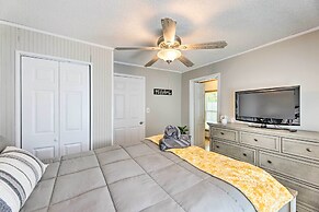 Family-friendly Sanctuary: Bbq, Patio & Yard