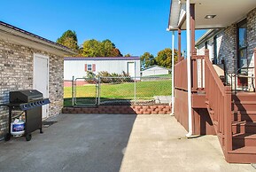 Family-friendly Sanctuary: Bbq, Patio & Yard