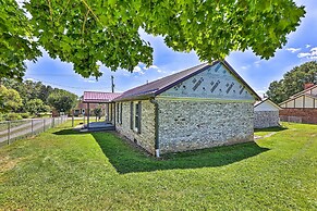 Family-friendly Sanctuary: Bbq, Patio & Yard