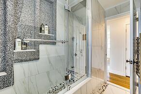 Near Yale & Lighthouse Point Beach: Home w/ Pool!