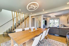 Near Yale & Lighthouse Point Beach: Home w/ Pool!