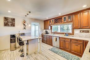Near Yale & Lighthouse Point Beach: Home w/ Pool!