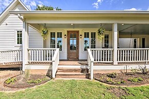 12 Mi to Tcu: Fort Worth Cottage w/ Farmland Views