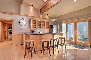 Lakefront Romulus Retreat w/ Private Dock!