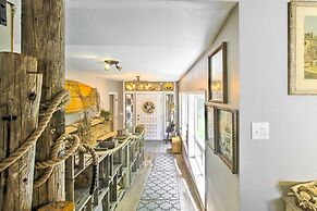 Spacious Waterfront Retreat Near Uw-green Bay