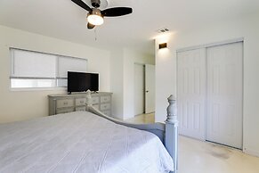 Airy Bradenton Vacation Rental w/ Patio, Gas Grill
