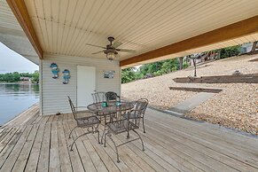 Bella Vista Home w/ Kayaks & Deck on Loch Lomond!