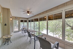 Bella Vista Home w/ Kayaks & Deck on Loch Lomond!