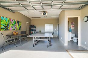 Spacious Oasis w/ Lagoon Pool & Spa in Cape Coral!