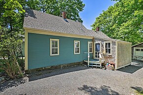 Charming Cottage w/ Patio, Walk to Boothbay Harbor