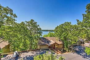 Screened Porch, Resort Perks: Osage Beach Cabin!