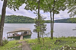 Inviting Family Abode w/ Dock on Norris Lake!