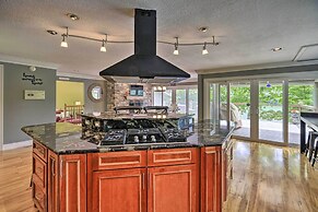 Inviting Family Abode w/ Dock on Norris Lake!