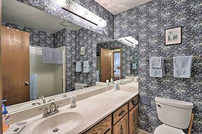 Grand Junction Golf Course Condo w/ Balconies