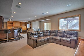 Cozy Eden Prairie Home < 21 Mi to Twin Cities