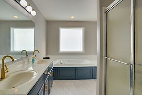 Cozy Eden Prairie Home < 21 Mi to Twin Cities