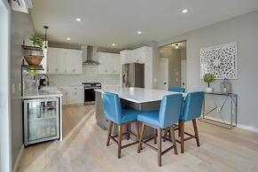 Cozy Eden Prairie Home < 21 Mi to Twin Cities