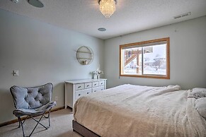 Cozy Eden Prairie Home < 21 Mi to Twin Cities