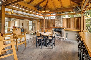 Troutfest: Anglers Retreat on White River w/ Deck