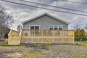 Lakefront Home w/ Deck, Fishing Dock & Canoe!