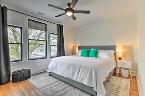 Oak Park Home w/ Fire Pit - 5 Mi to Garfield Park!