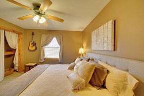 Family-friendly Sallisaw Home w/ Large Yard!