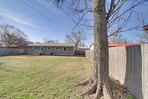 Family-friendly Sallisaw Home w/ Large Yard!