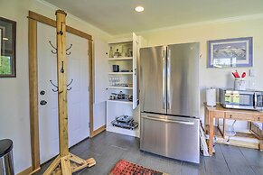 Cozy Sequim Condo: Olympic Discovery Trail Access!