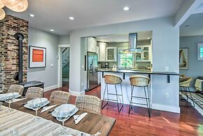 Hot Tub + Walk to Lakeside Dining: Meredith Home!