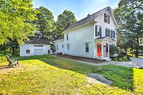 Hot Tub + Walk to Lakeside Dining: Meredith Home!