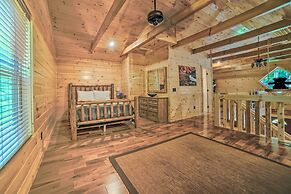 Rustic Chic Gatlinburg Cabin w/ Hot Tub!