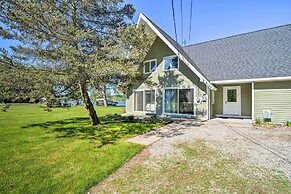 Lakefront Bellaire Getaway w/ Kayaks, Dock & Grill