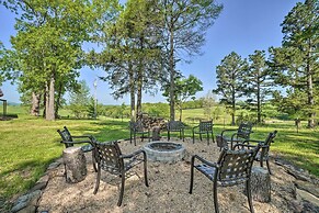 Relaxing Rural Harrison Home - 11 Mi to Town