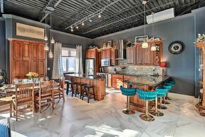 Regal River Retreat in the Heart of Yankton!