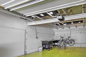 Chalet at Falling Water: Close to Bike Trails