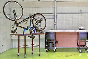 Chalet at Falling Water: Close to Bike Trails