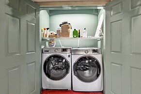 Chalet at Falling Water: Close to Bike Trails