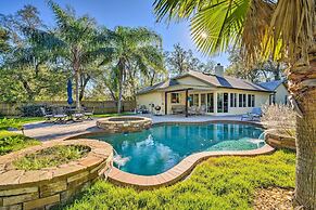 Pet-friendly Central Florida Home w/ Pool!