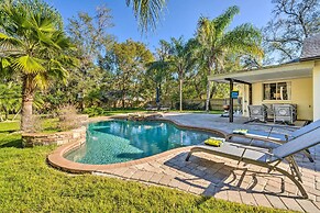 Walk to Lake: Stunning Central Florida Home!