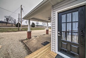 Lakefront Studio Guest Home on Hermann Wine Trail!
