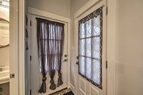 Lakefront Studio Guest Home on Hermann Wine Trail!