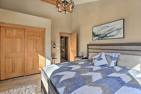 Cozy Bailey Cabin w/ Sweeping Mountain Views!