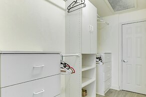 Clearwater Beach Hideaway: Walkable Location!