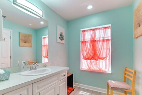 Clearwater Beach Hideaway: Walkable Location!