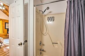 Wintergreen Home w/ Deck - Near Skiing & Hiking!