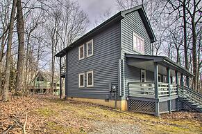 Wintergreen Home w/ Deck - Near Skiing & Hiking!
